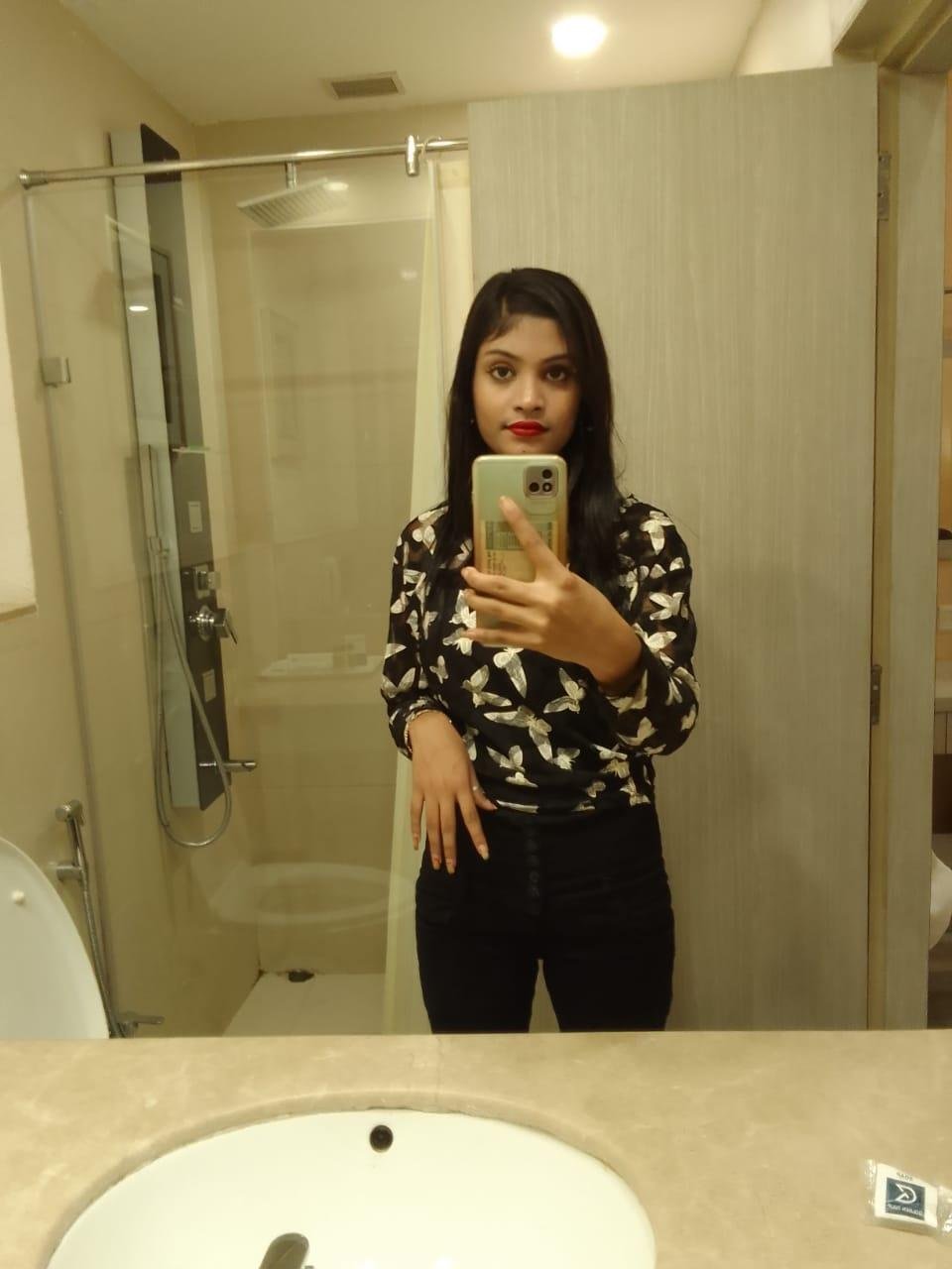 Sanju Escort in Tiruppalaikudi | Available Today